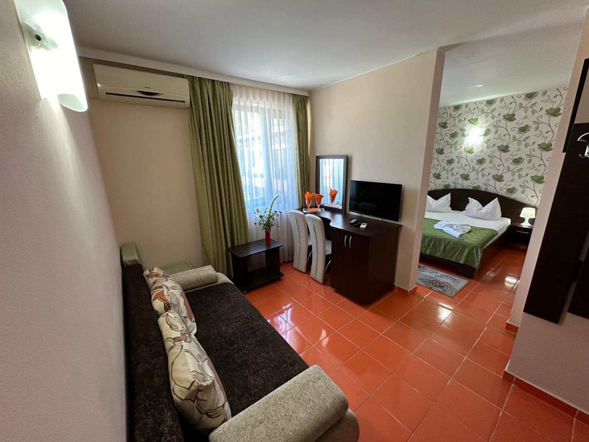 Hotel Turist Neptun Exterior photo